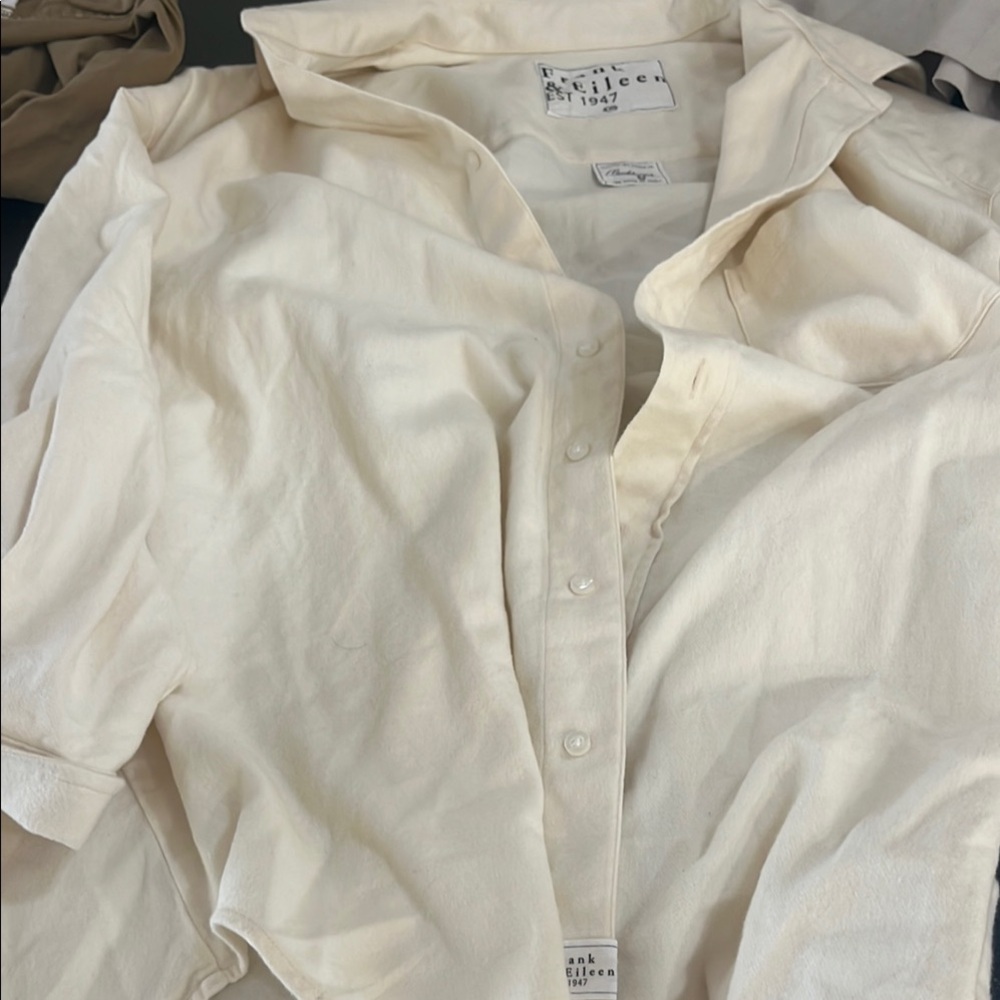 Frank & Eileen Cream Button Down Shirt Top